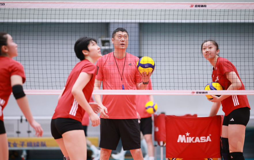 利用bsports网站的统计数据来分析比赛表现